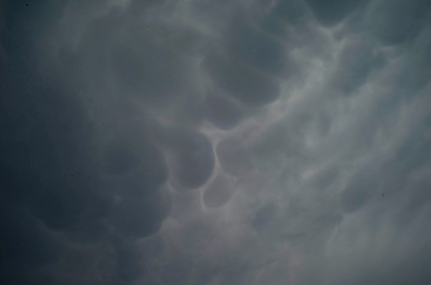 07-18 clouds L1031574