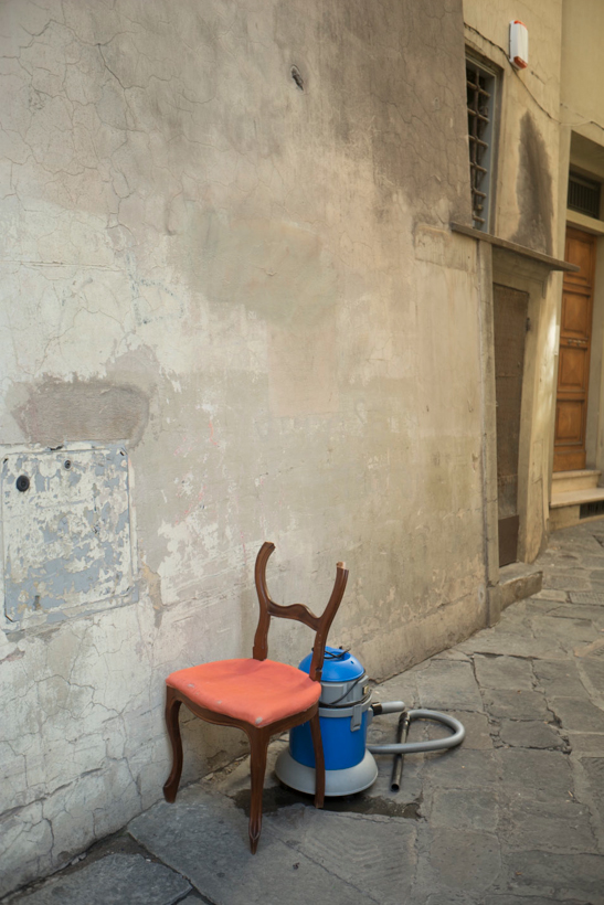 10-12 Chair L1001800