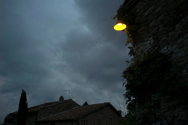 10-15 light L1001989